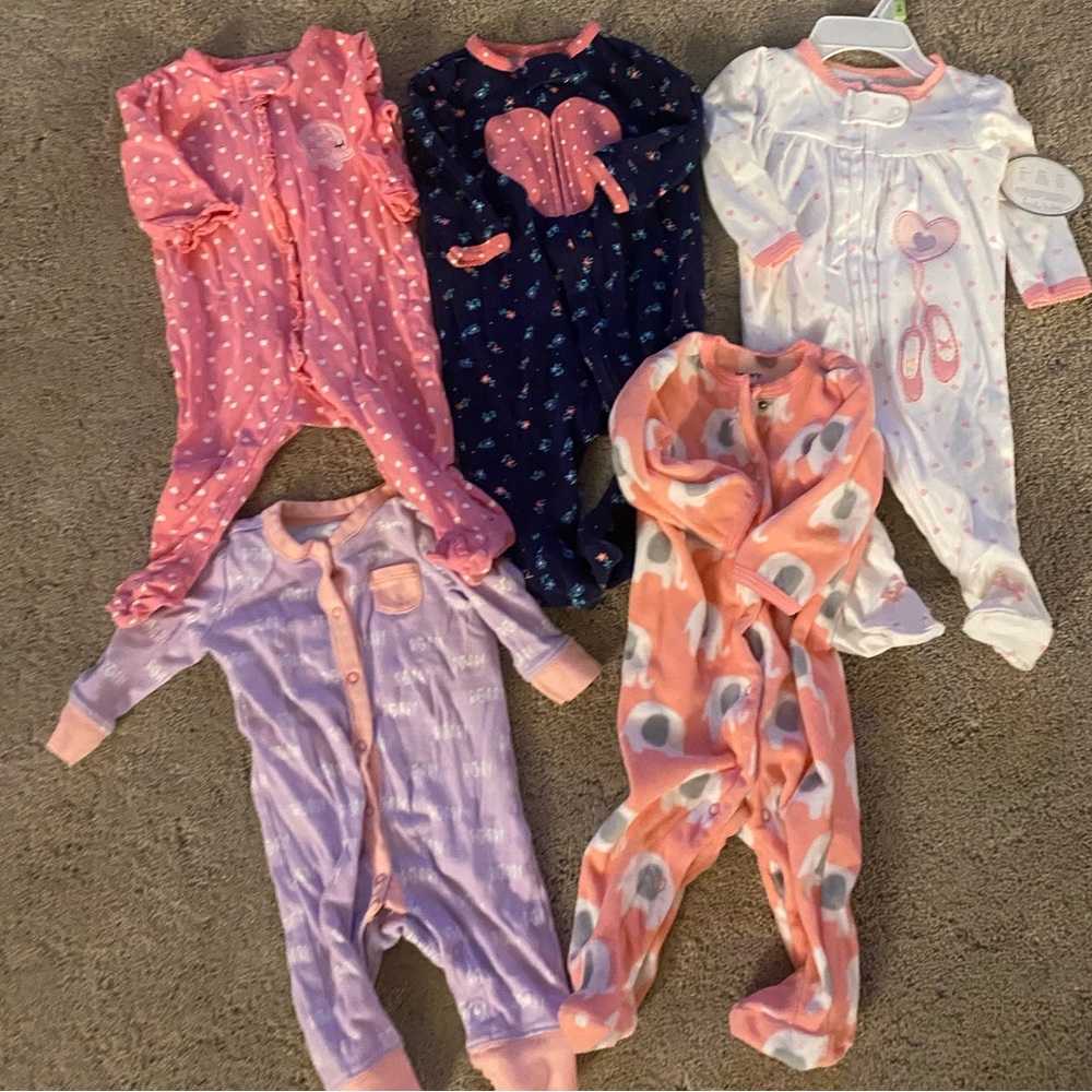 5 baby girl sleepers 0-3 months